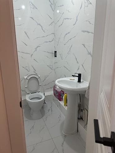 продаю квартиру токмак: 2 комнаты, С мебелью полностью — 3