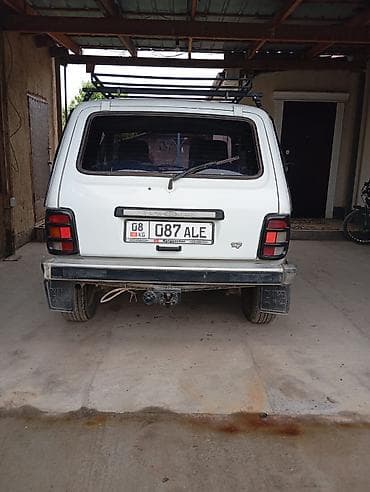 Унаа сатуу: ВАЗ (ЛАДА) 2121 (4x4): 1996 г., 1.7 л, Кол менен иштөөчү, Бензин, Жол тандабас — 9