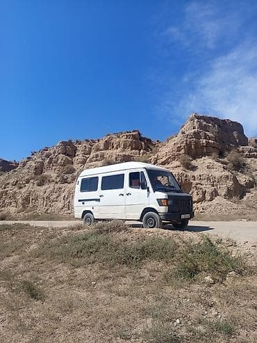 сапок двухскат: Mercedes-Benz T1: 1992 г., 2.9 л, Механика, Дизель, Бус — 1