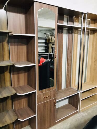 куплю кухонный шкаф: Прихожие 
В наличии и на заказ 
Любая рассветка — 2