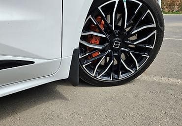 zeekr: Продаются брызговики для Zeekr 001 Комплект на 4 колеса Сделан из — 4