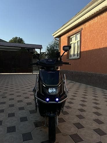 мотоблок токмок: Электроскутер городского типа, черный, с полным комплектом — 4
