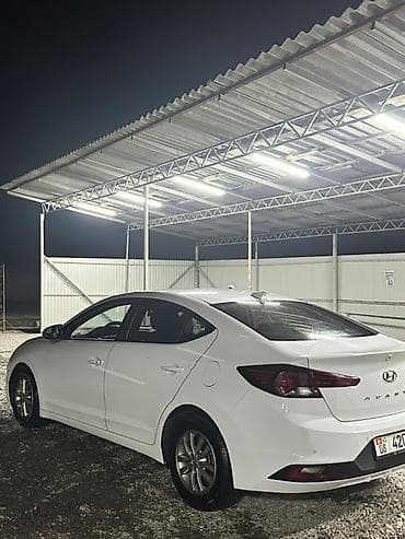 sonata 2017: Hyundai Avante: 2019 г., Бензин, Седан — 2