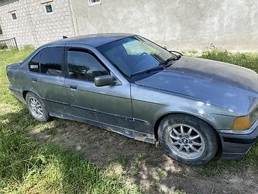 BMW: BMW 3 series: 1991 г., 1.6 л, Кол менен иштөөчү, Бензин — 3