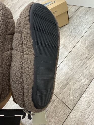 женские слипоны больших размеров: Тапочки Bench уни (и для мужчин и для женщин подойдут) Размер не — 4