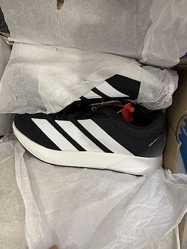 Мужские кроссовки, 40, 40.5, 42, Adidas, Новый, цвет - Черный, Платная доставка, Самовывоз