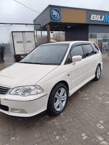 Паркет: Honda Odyssey: 2001 г., 2.3 л, Типтроник, Бензин, Вэн/Минивэн — 2
