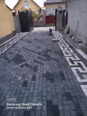 купить искуственный газон: Прессованная брусчатка #Прессованный бордюр #Прессованная брусчатка — 10