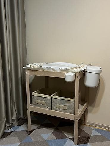 Мебель: Детская кроватка + пеленальный столик IKEA (набор для ухода за — 2