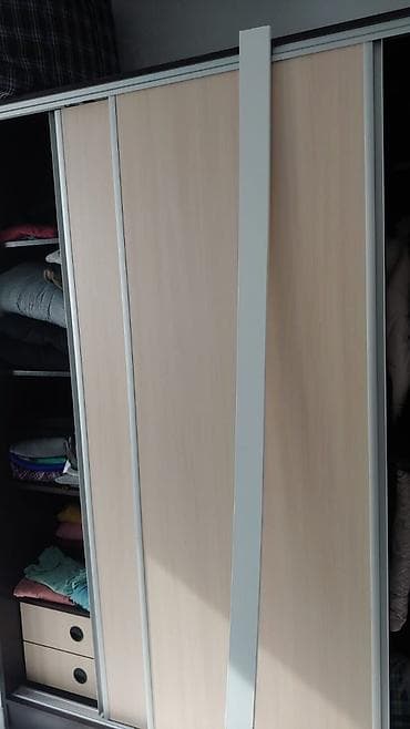 добор на двери: Продаю обналичку на межкомнатную дверь один белый новый длинна — 3