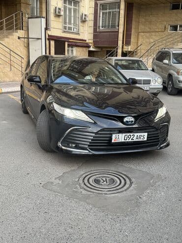 highlander 2012: Toyota Camry: 2021 г., 2.5 л, Типтроник, Гибрид, Седан — 2