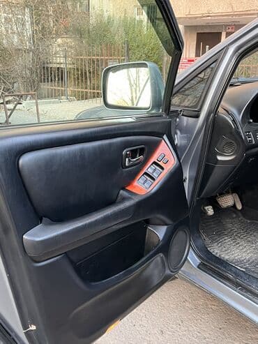 шины на фронтальный погрузчик: Lexus RX: 2001 г., 3 л, Автомат, Газ, Внедорожник — 8