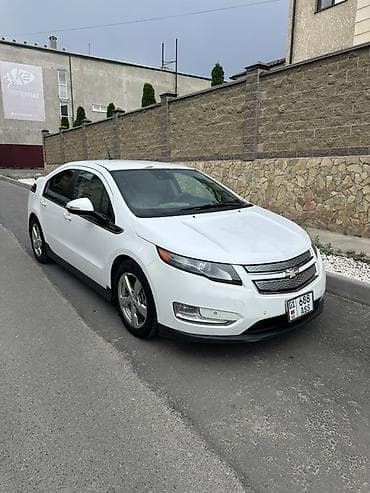 Продажа авто: Chevrolet Volt: 2012 г., Гибрид, Хэтчбэк — 2
