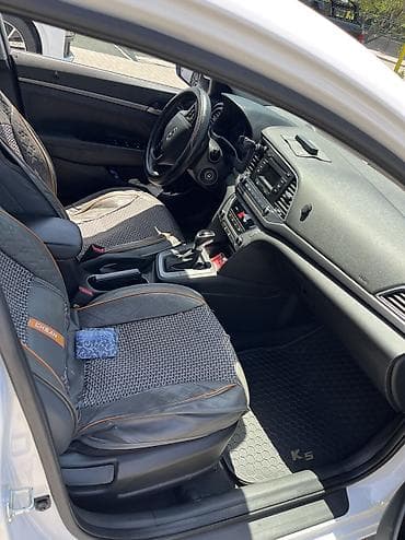 2 8: Hyundai Avante: 2018 г., 1.6 л, Автомат, Бензин, Седан — 3