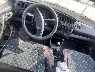 fit 2008: Volkswagen Golf: 1993 г., 1.6 л, Ручные, Бензин, Хэтчбэк — 4