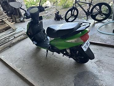 Электр транспорту: Скутер Feige Power Sport, ярко‑зелёный

Без аккумулятора — 4