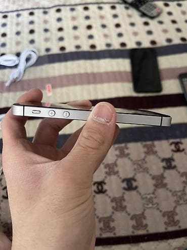 IPhone SE, 128 ГБ, Space Gray, Зарядное устройство, Чехол, 100 % — 7