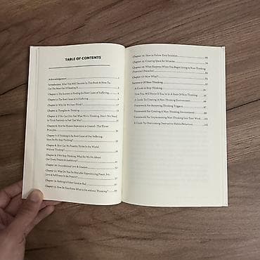 мозг: Книга: Don't Believe Everything You Think: Why Your Thinking Is The — 2