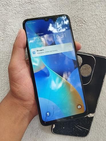 smart plus: Tecno Spark, Б/у, 128 ГБ, цвет - Синий, 2 SIM — 3