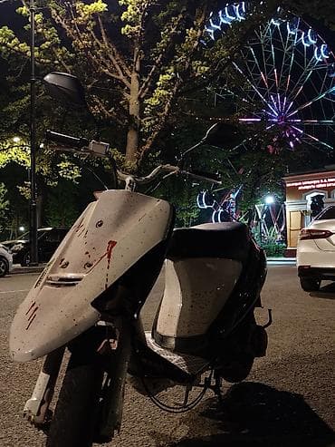 suzuki adres: Тип скутера Suzuki, 100 куб. см, Бензин, Б/у — 7