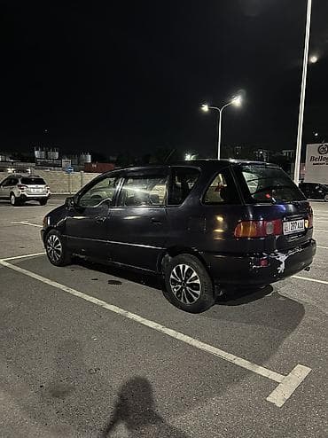 ф 10: Toyota Ipsum: 1996 г., 2 л, Автомат, Бензин, Минивэн — 4