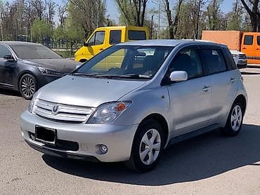 merce: Toyota Ist: 2003 г., 1.3 л, Автомат, Бензин, Хэтчбэк — 6