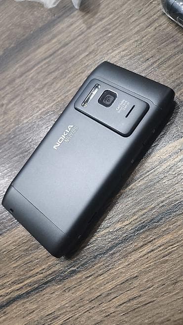Техника жана электроника: Nokia N8, Колдонулган, 16 ГБ, түсү - Кара — 2