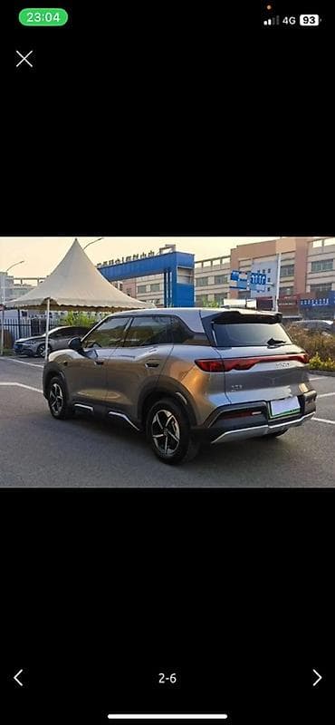 roewe ei5: Электромобиль (кроссовер) с современным интерьером и высоким уровнем — 4