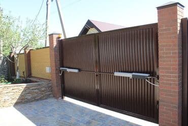 Распашные ворота: Автоматический привод для распашных ворот, представленный в комплекте — 4