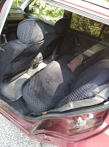 Продажа авто: Volkswagen Vento: 1992 г., 1.8 л, Механика, Бензин, Седан — 5