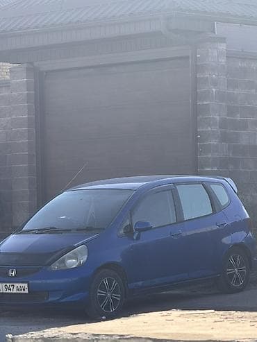 225 65: Honda Fit: 2005 г., 1.3 л, Вариатор, Бензин, Хэтчбэк — 6