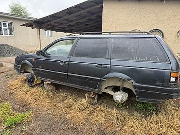 разбор 211: Volkswagen Passat: 1993 г., Механика, Бензин, Универсал — 4