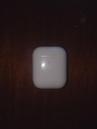 Аудиотехника: Кейс для наушников, Apple, Б/у, цвет - Белый — 2