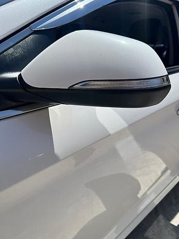hyundai elantra 2023: Hyundai Sonata: 2020 г., Седан — 7