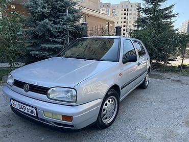 Транспорт: Volkswagen Golf: 1997 г., 1.8 л, Автомат, Бензин, Хэтчбэк — 9