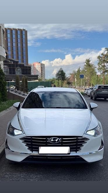 Hyundai Sonata: 2020 г., 2 л, Автомат, Бензин, Седан