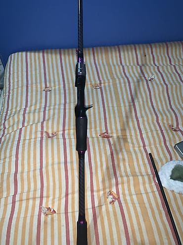 дека: Бейткастинговое спиннинговое удилище двухчастное. Основные — 6