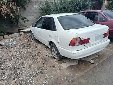 Toyota Corolla: 1998 г., Автомат, Седан