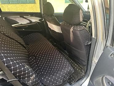 oz lider: Honda Stream: 2001 г., 1.7 л, Автомат, Минивэн — 6