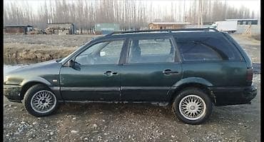 боз белер: Volkswagen Passat Variant: 1994 г., Кол менен иштөөчү, Бензин, Универсал — 7