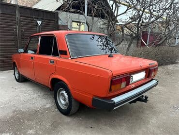 ваз 21001: ВАЗ (ЛАДА) 2105: 1983 г., 1.5 л, Механика, Бензин, Седан — 1