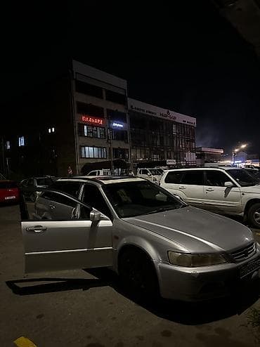 Honda Accord: 2000 г., Автомат, Бензин