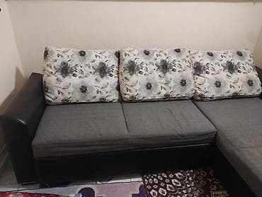 Угловые диваны: Угловой диван, C подушками, Трехместный — 2