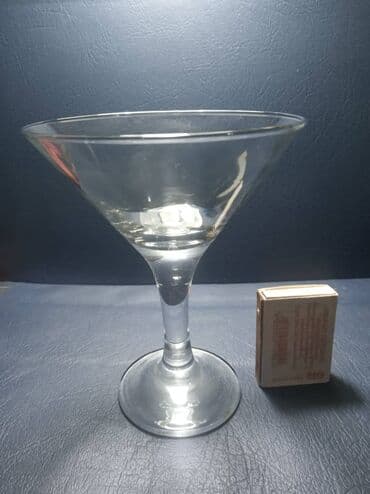 Продаю Посуду б/у для кафе: Рокс стаканы д/виски 12 шт. ,стакан д/