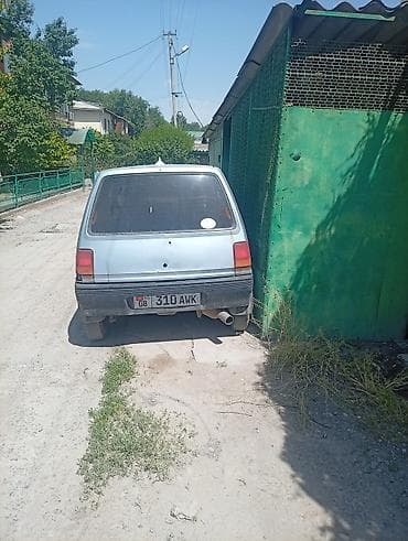 Daihatsu: Daihatsu Cuore: 1988 г., 0.8 л, Кол менен иштөөчү, Бензин, Купе — 4