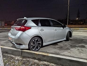 расрочка автомобиль: Toyota Corolla: 2017 г., 1.8 л, Автомат, Бензин, Хэтчбэк — 6