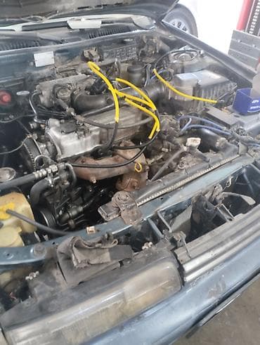 gac ion: Mazda 626: 1991 г., 2 л, Механика, Бензин, Седан — 8