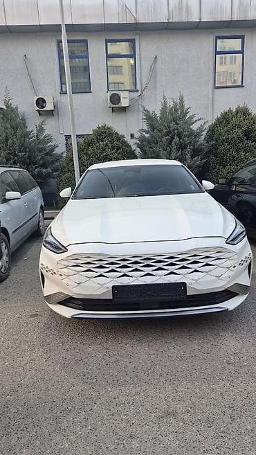 baic ec3: Kia K8: 2021 г., 3.5 л, Автомат, Газ, Седан — 8
