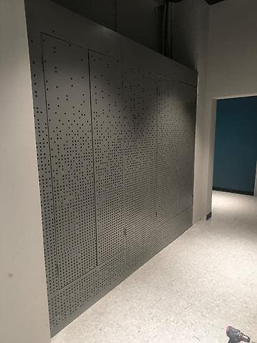 перфорированные: Перфорированные металлические панели/экраны для инженерных ниш и — 1