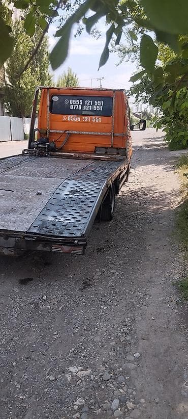 токтогул машина: Эвакуатор, 2005 г. — 2